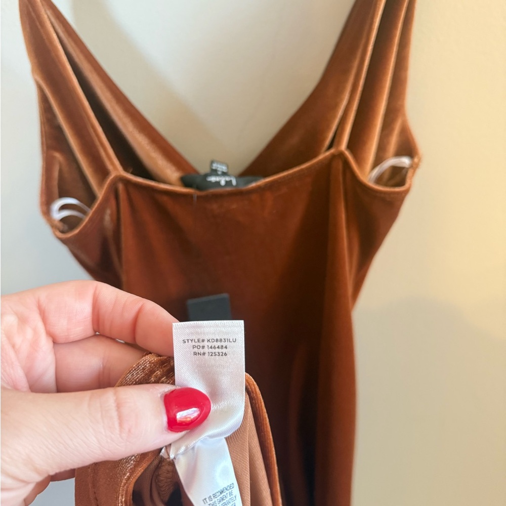 Lulus • NWT Rust Brown Velvet Dress Jazzy Belle Cowl Neckline Sz Small Cocktail‎ - Picture 11 of 11